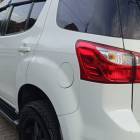 2015 Isuzu mu-X 4x2 LS-M P550,000