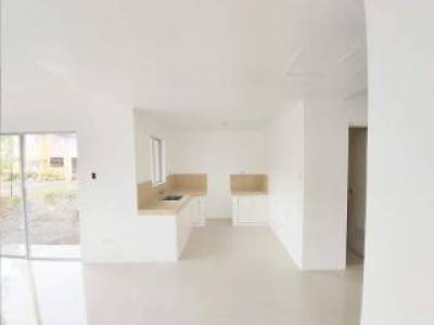 5BR Single Detached Giana House For Sale in Legazpi Albay, Legzapi Albay