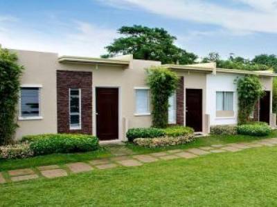 Studio-like Rowhouse End Unit For Sale in Ormoc Leyte