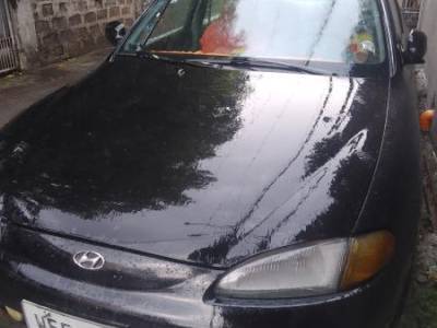 Hyundai Elantra GL Manual 1998